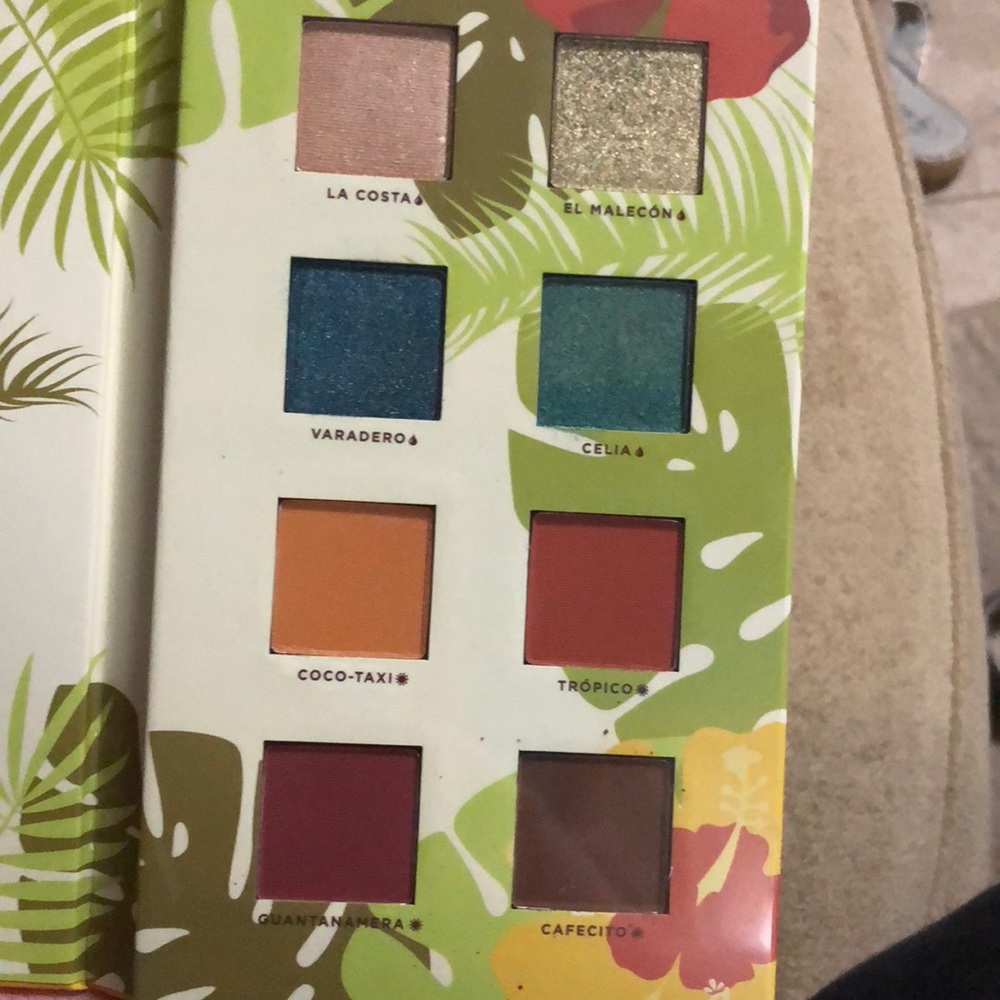 Reina Del Caribe Vol.1 palette